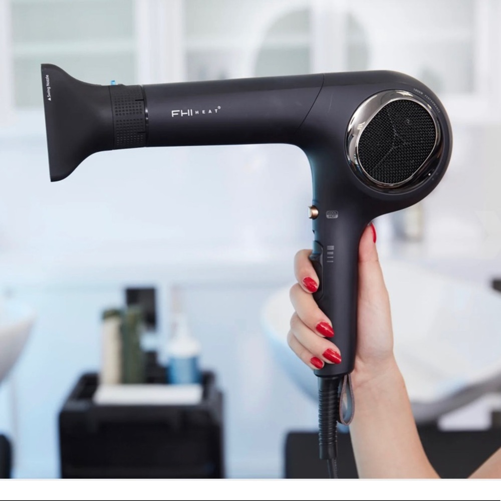 FHI Heat  ACCELERATE 2200 Hair Dryer